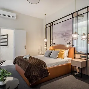 Astoria Boutique Suites- Location By Bqa Budapest